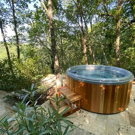 Petit Maison Du Chene Holiday home *