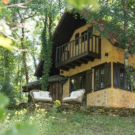 Holiday home Petit Maison Du Chene Auriac-du-Perigord