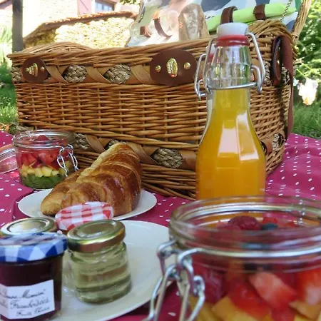 Petit Maison Du Chene Holiday home Auriac-du-Perigord