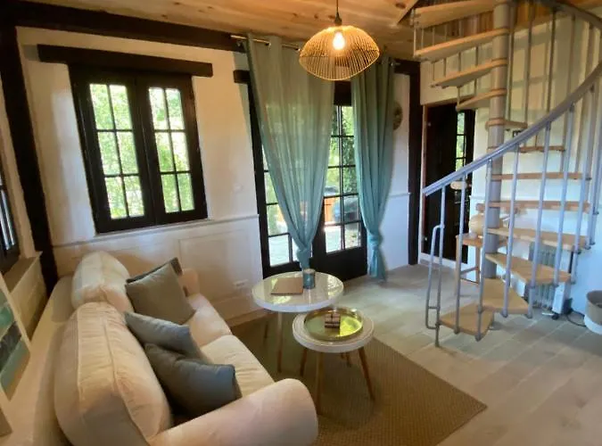 Petit Maison Du Chêne *